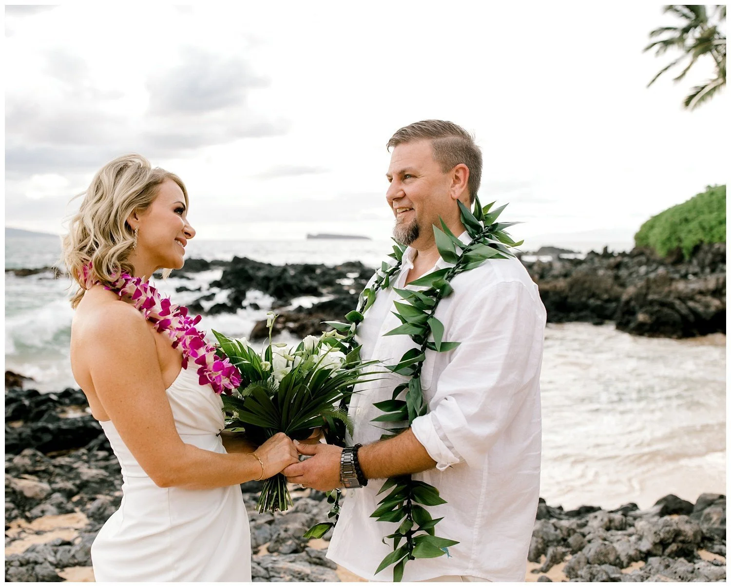 Chic Makena Cove Elopement_0013.jpg