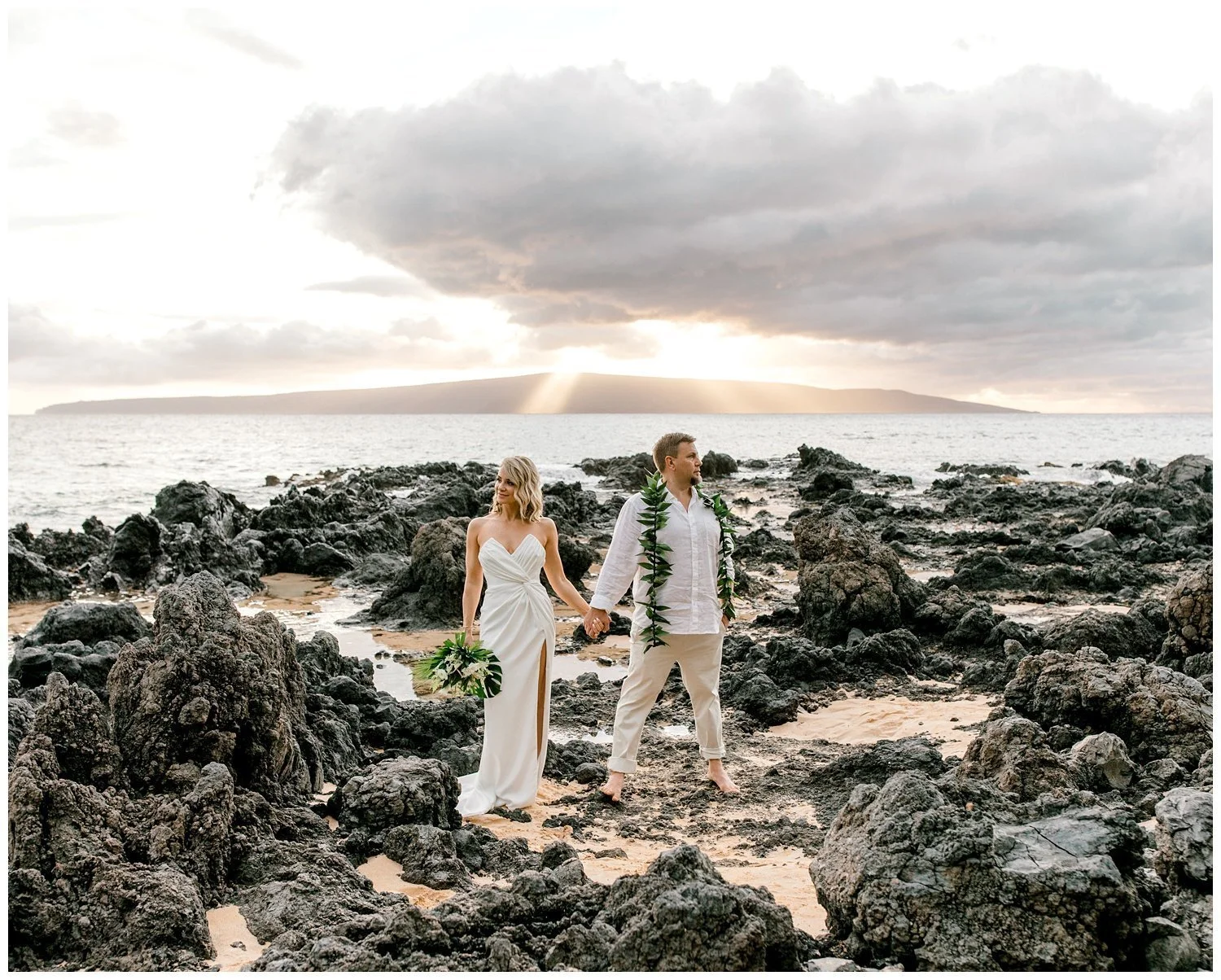 Chic Makena Cove Elopement_0048.jpg