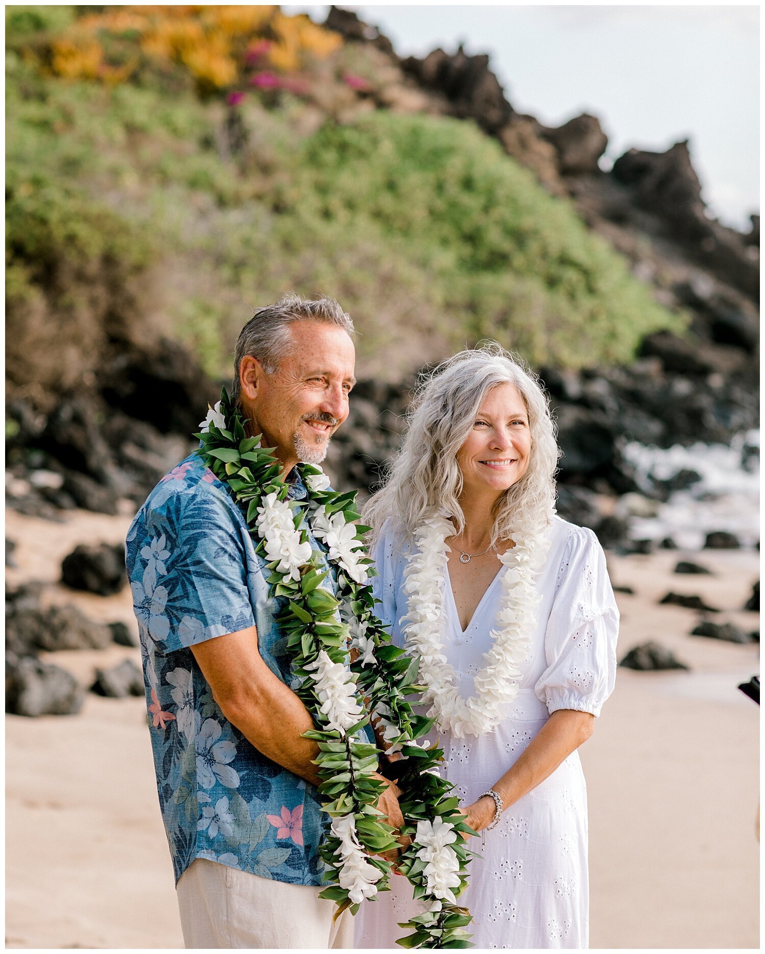 Joyous Palauea Beach Elopement_0005.jpg