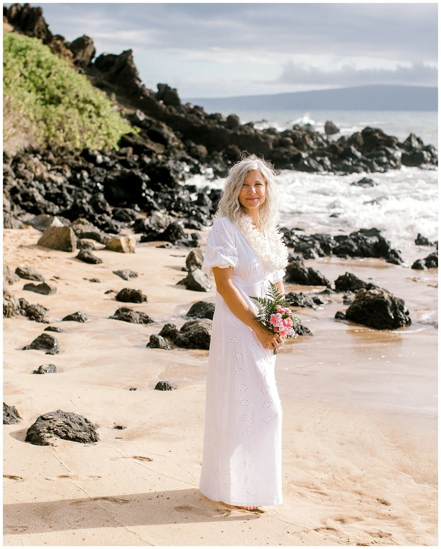 Joyous Palauea Beach Elopement_0040.jpg