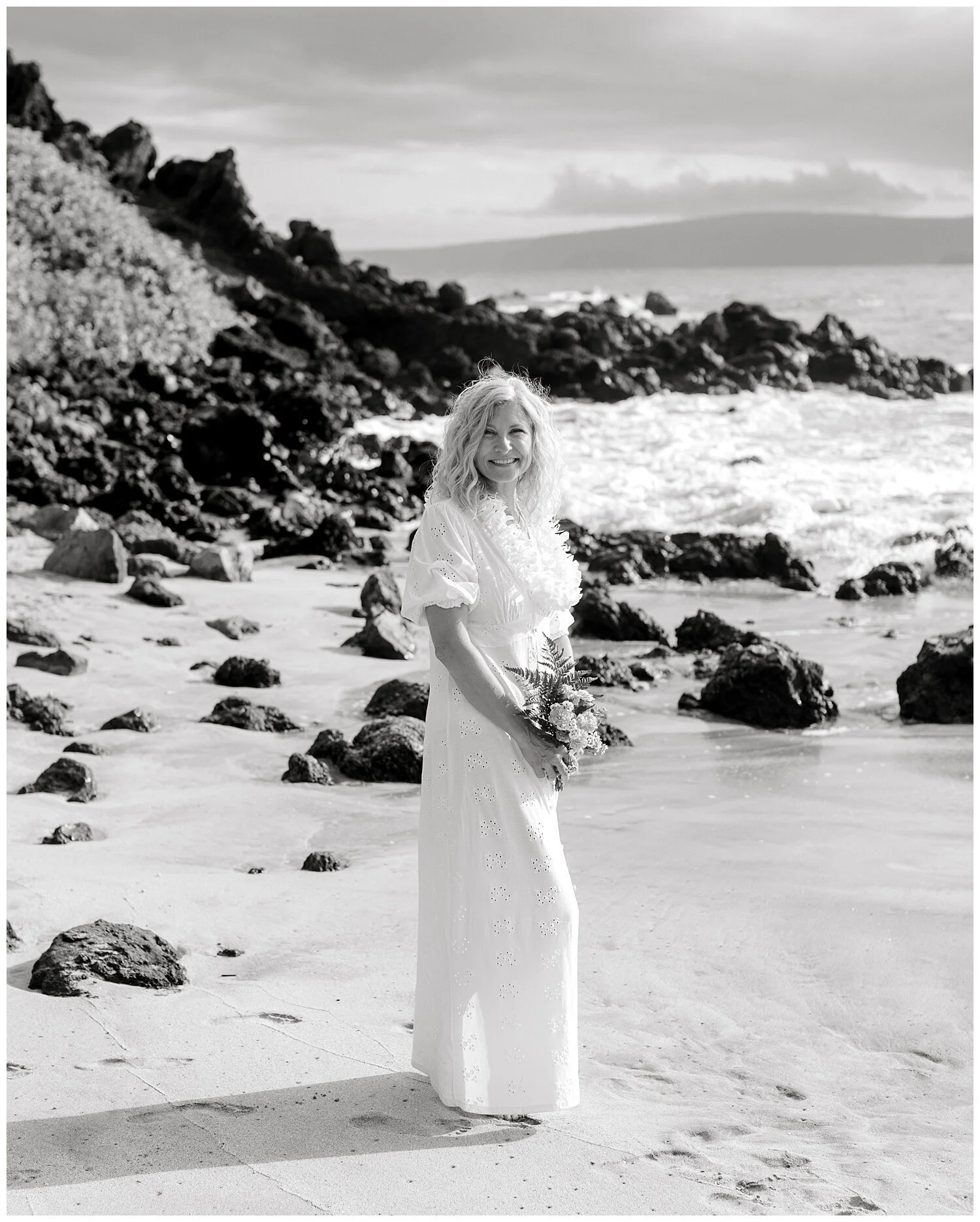 Joyous Palauea Beach Elopement_0042.jpg