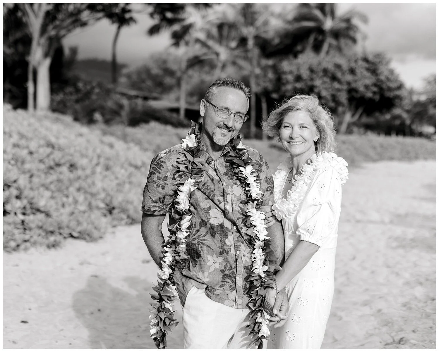 Joyous Palauea Beach Elopement_0081.jpg