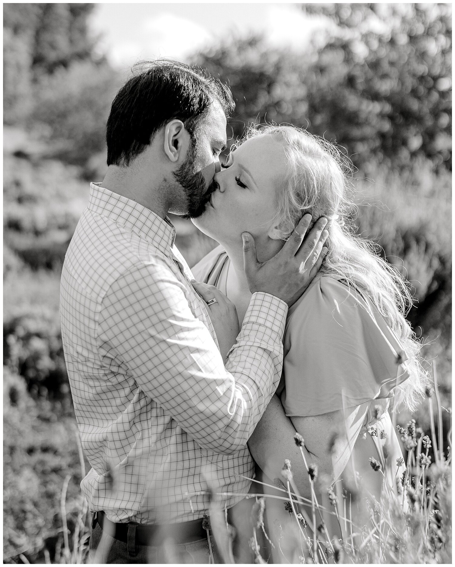 Couples Photo Session at Kula Lavender Farm_0125.jpg