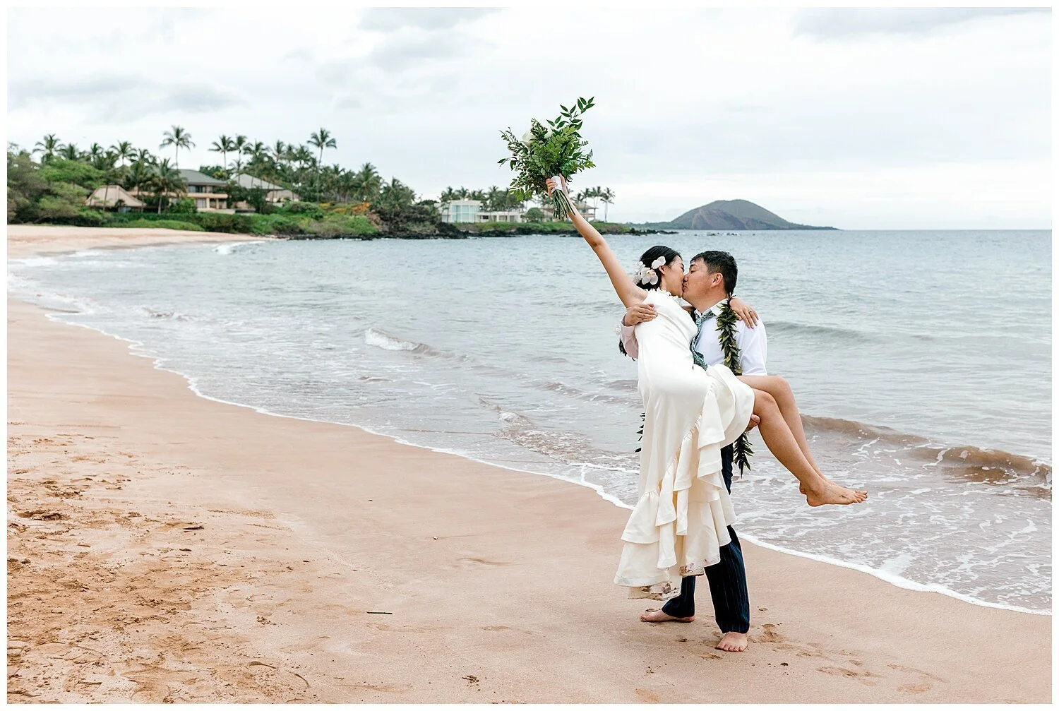 Asian Intimate Maui Wedding_0193.jpg