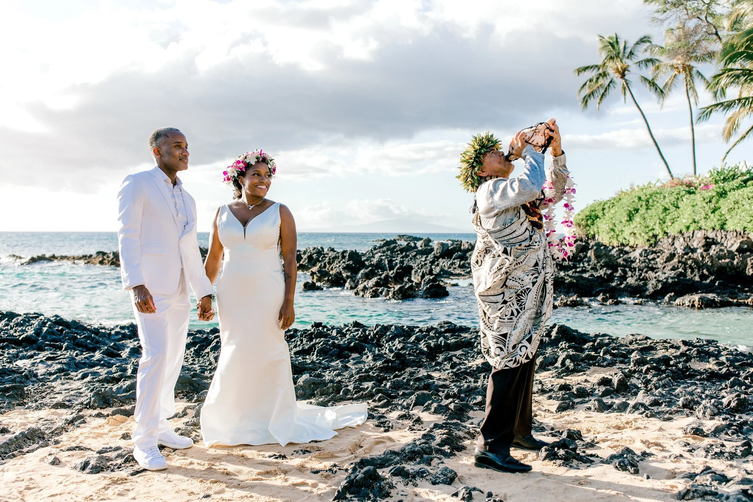 Makena-Cove-Maui-New-Years-Elopement_0006.jpg