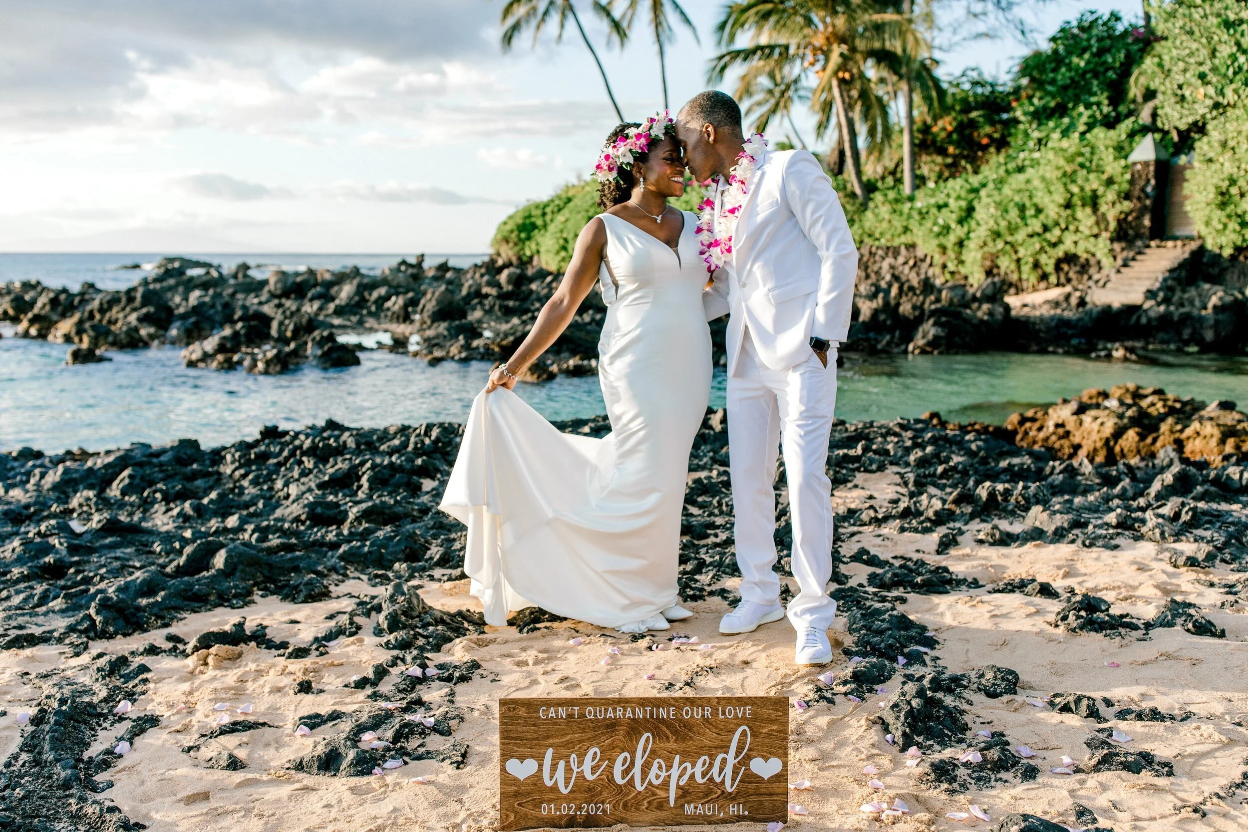 Makena-Cove-Maui-New-Years-Elopement_0042.jpg