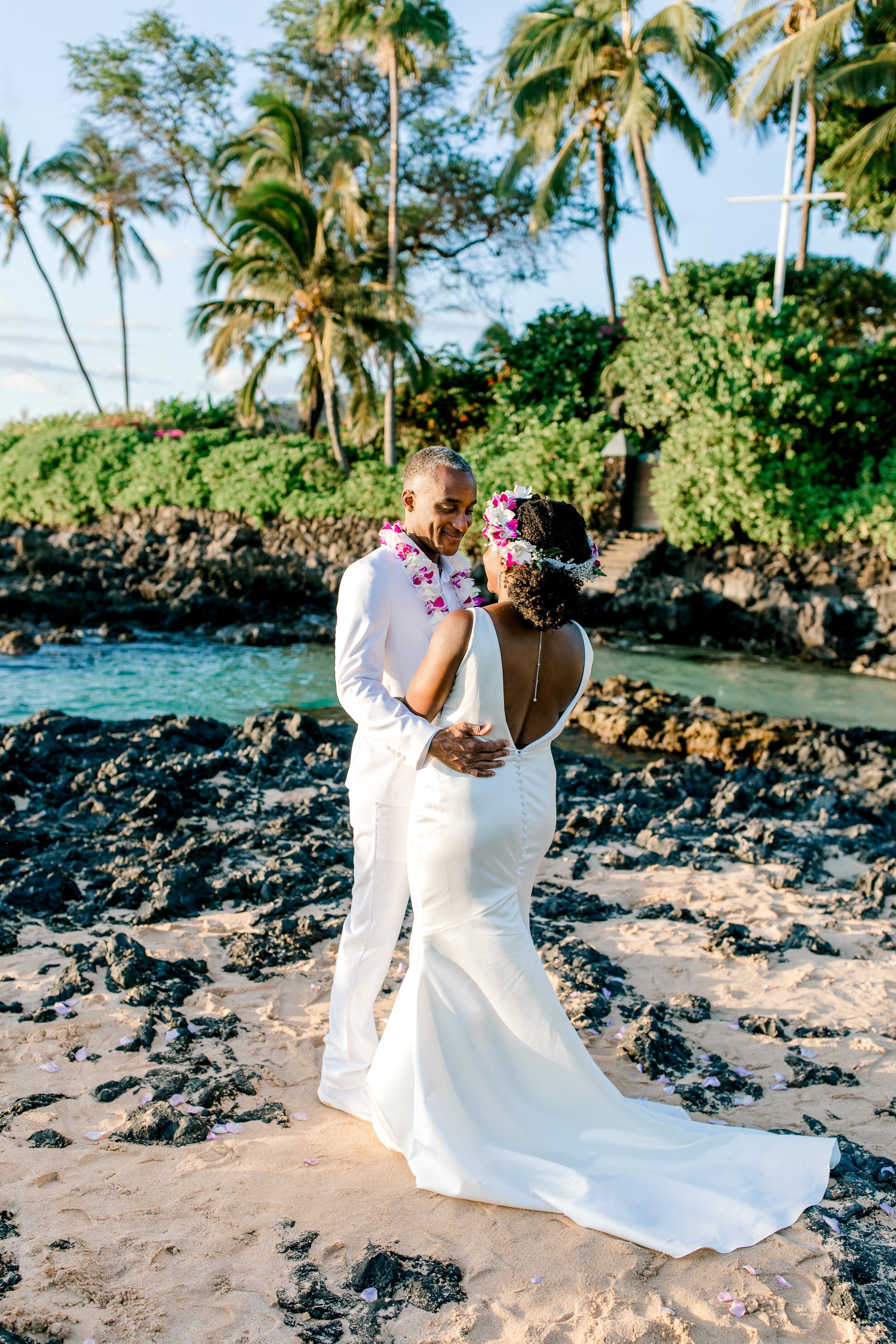 Makena-Cove-Maui-New-Years-Elopement_0064.jpg