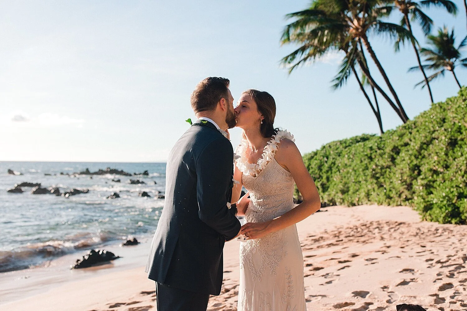 Elopement-at-White-Rock-Beach-Maui_0026.jpg