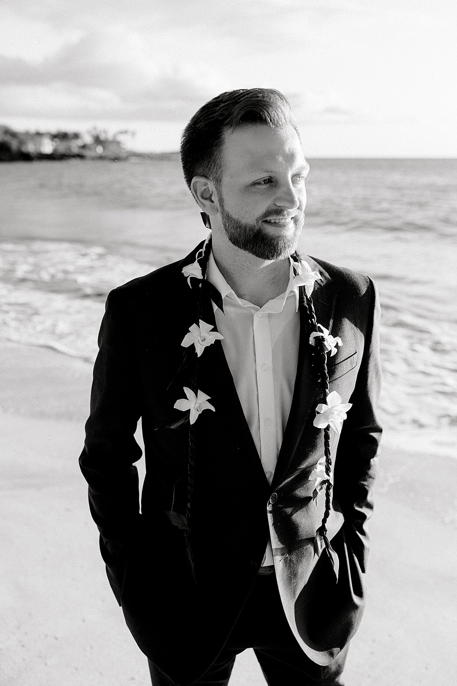 Elopement-at-White-Rock-Beach-Maui_0055.jpg