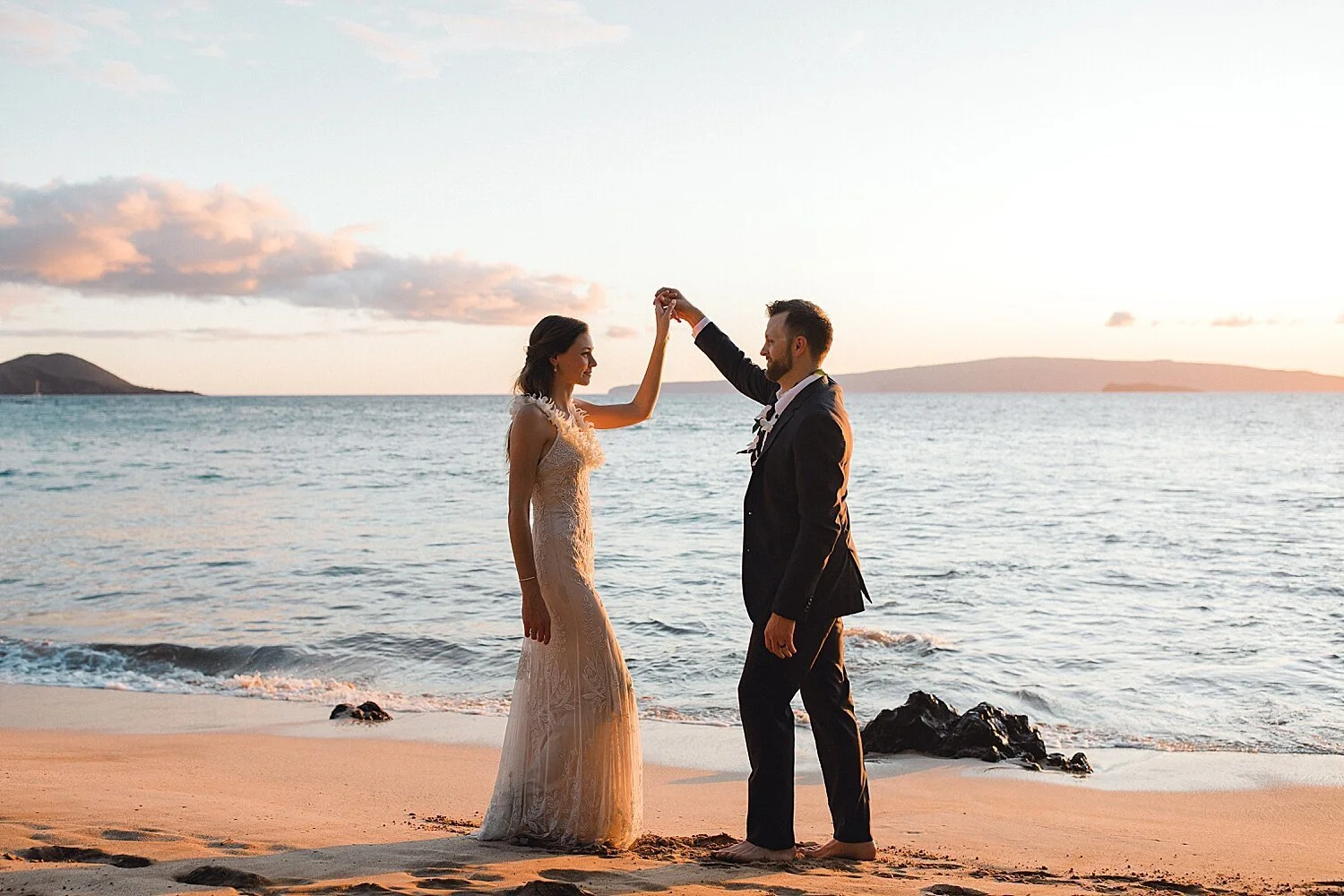 Elopement-at-White-Rock-Beach-Maui_0080.jpg