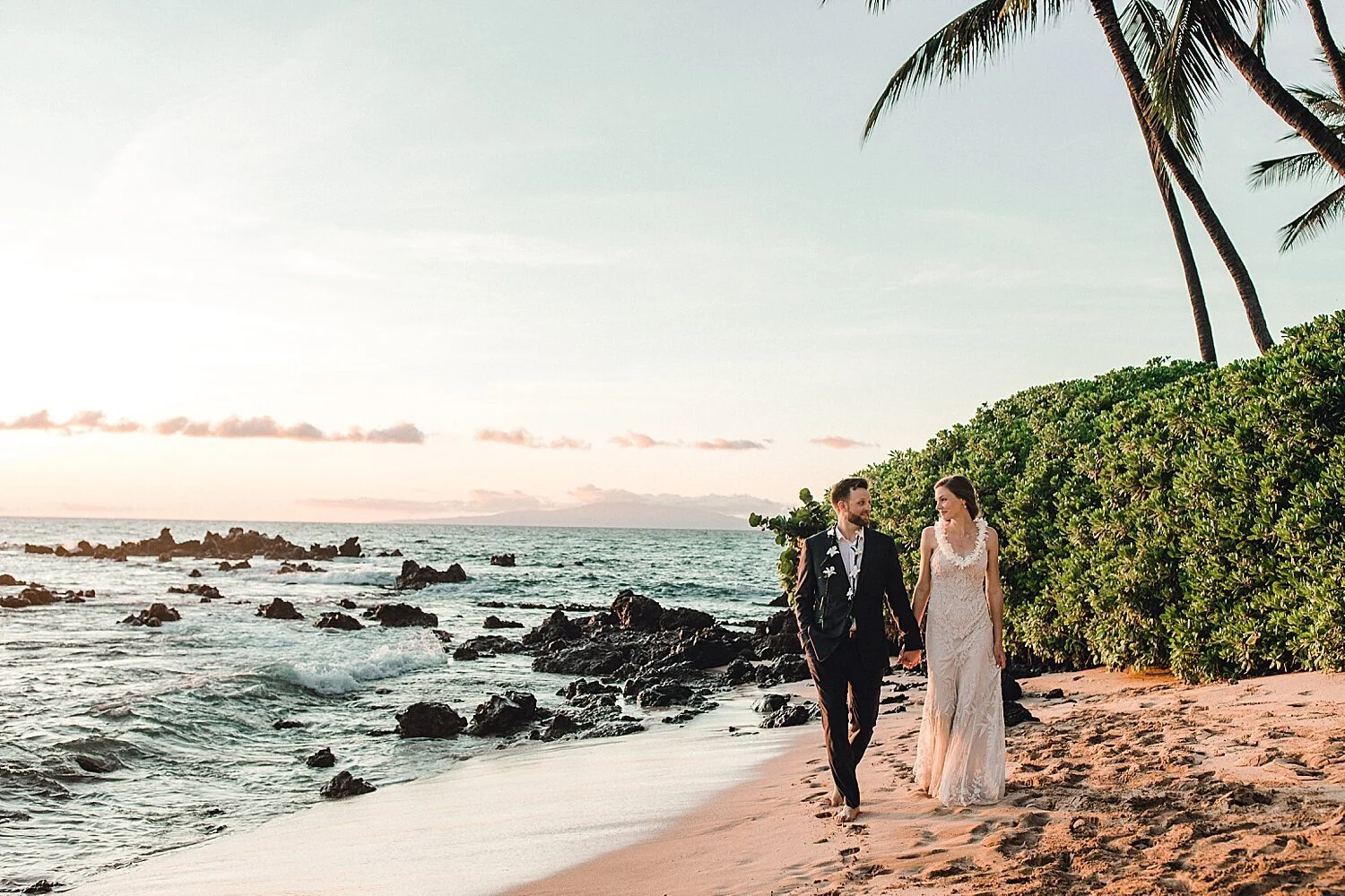Elopement-at-White-Rock-Beach-Maui_0085.jpg