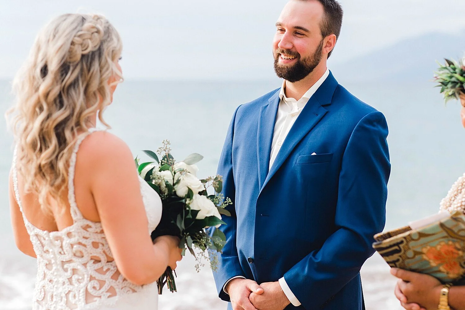 Maui-Beach-Elopement-Photography_0028.jpg