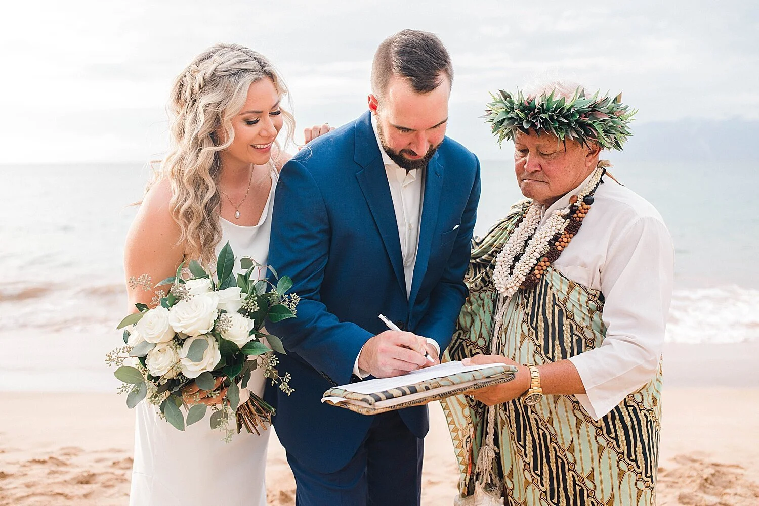 Maui-Beach-Elopement-Photography_0043.jpg
