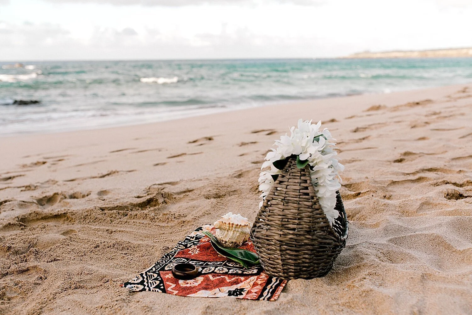 Ironwoods-Beach-Maui-Elopement-Photographer_0021.jpg
