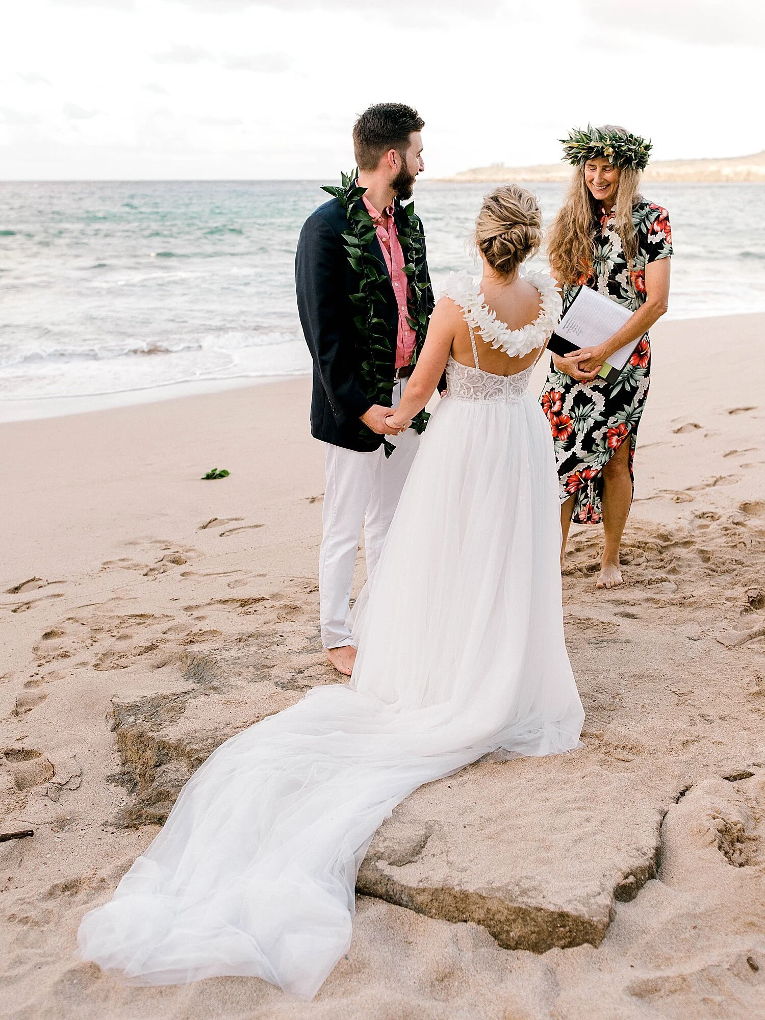 Ironwoods-Beach-Maui-Elopement-Photographer_0029.jpg