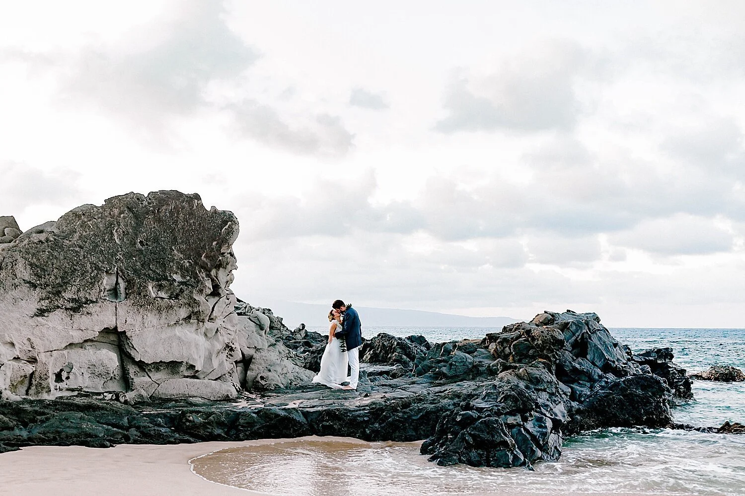 Ironwoods-Beach-Maui-Elopement-Photographer_0061.jpg