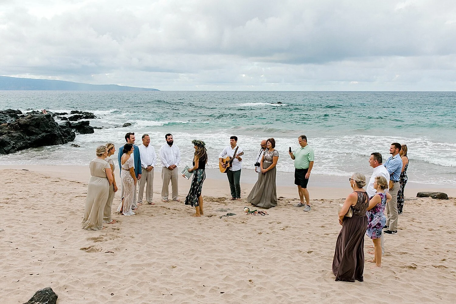 Ironwoods-Beach-Maui-Intimate-Wedding-Photographer_0008.jpg
