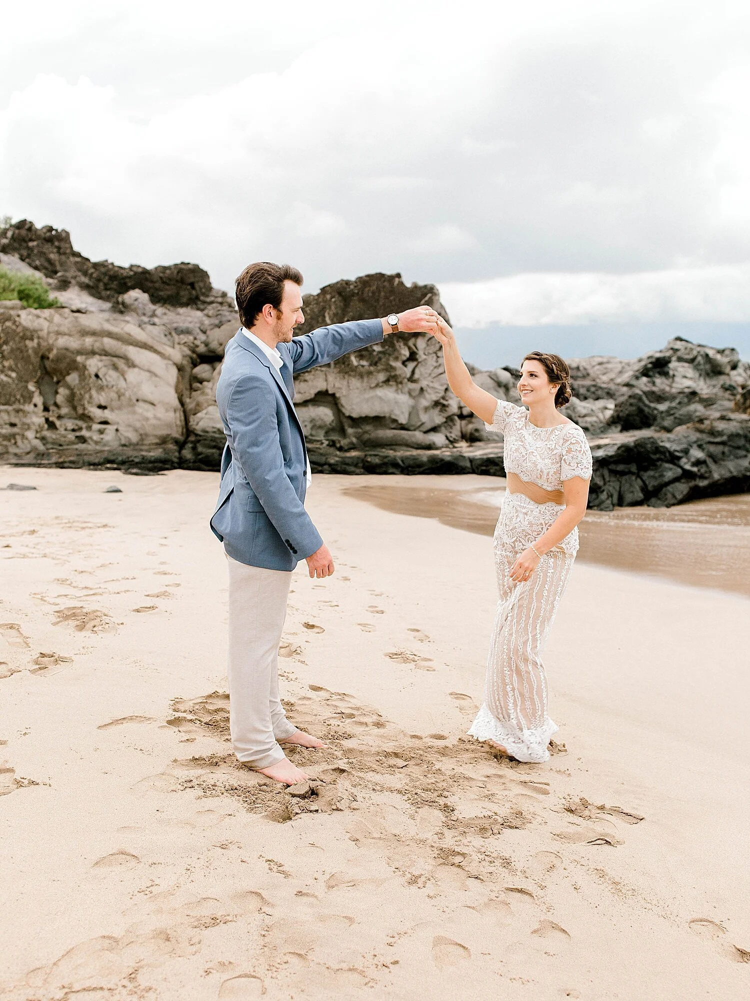 Ironwoods-Beach-Maui-Intimate-Wedding-Photographer_0046.jpg