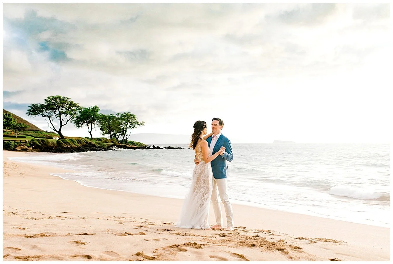 Makena-Cove-Maui-Elopement_0031.jpg