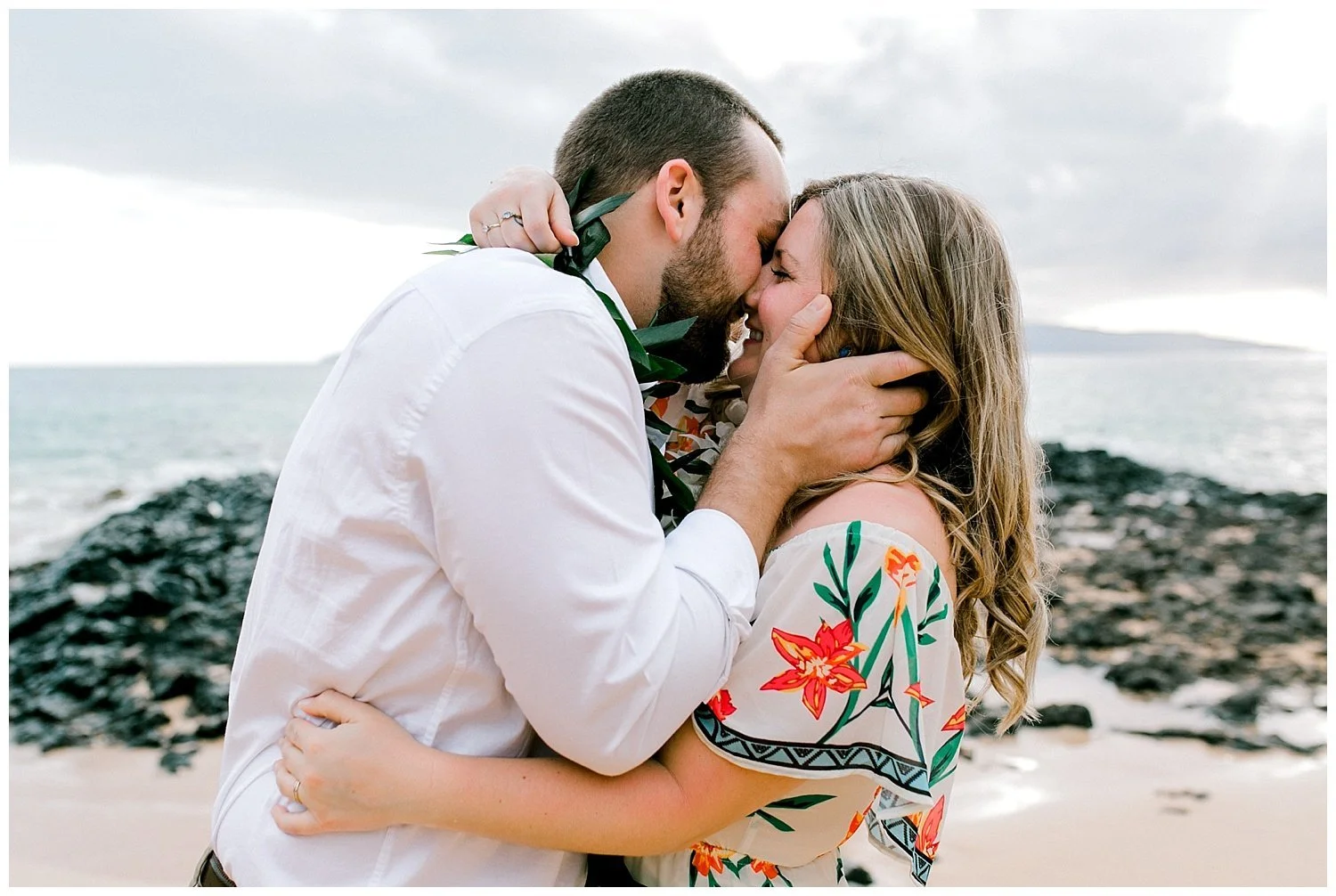 Maui-Elopement-Photography-Makena-Cove-Elopement_0027.jpg