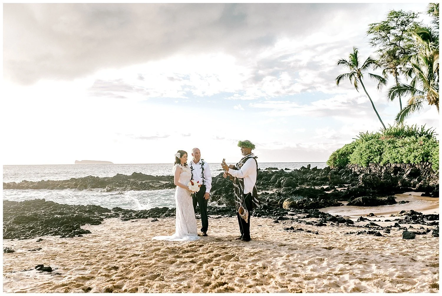 Maui-Elopement-Photography-Makena-Cove-Elopement_0076.jpg
