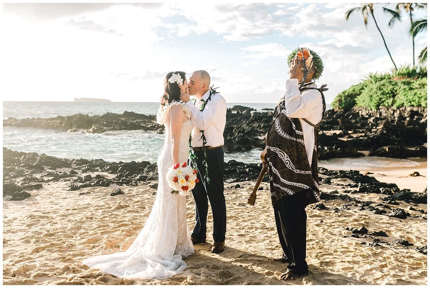 Maui-Elopement-Photography-Makena-Cove-Elopement_0079.jpg