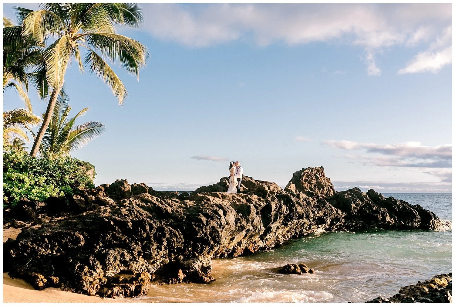 Maui-Elopement-Photography-Makena-Cove-Elopement_0081.jpg