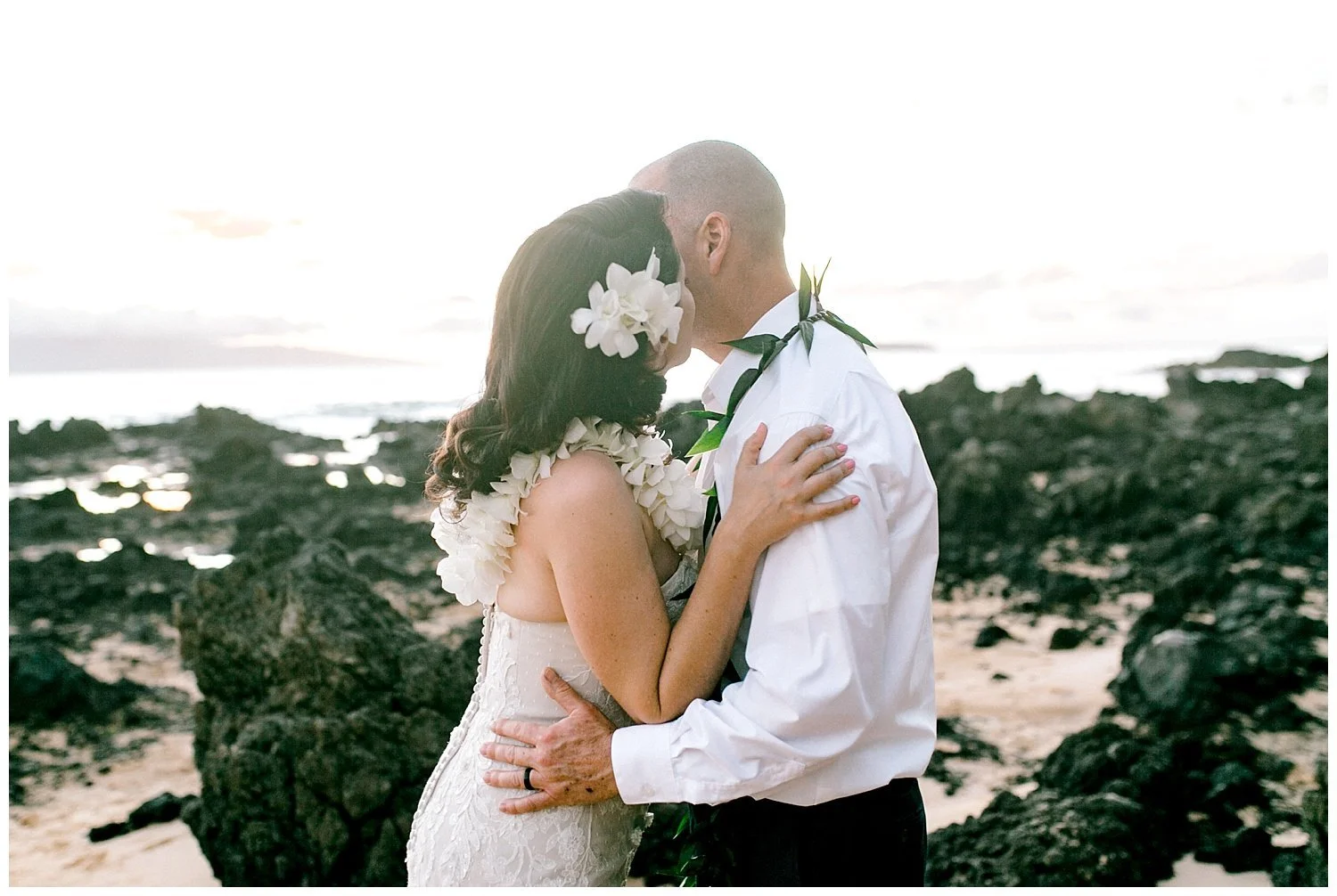 Maui-Elopement-Photography-Makena-Cove-Elopement_0090.jpg