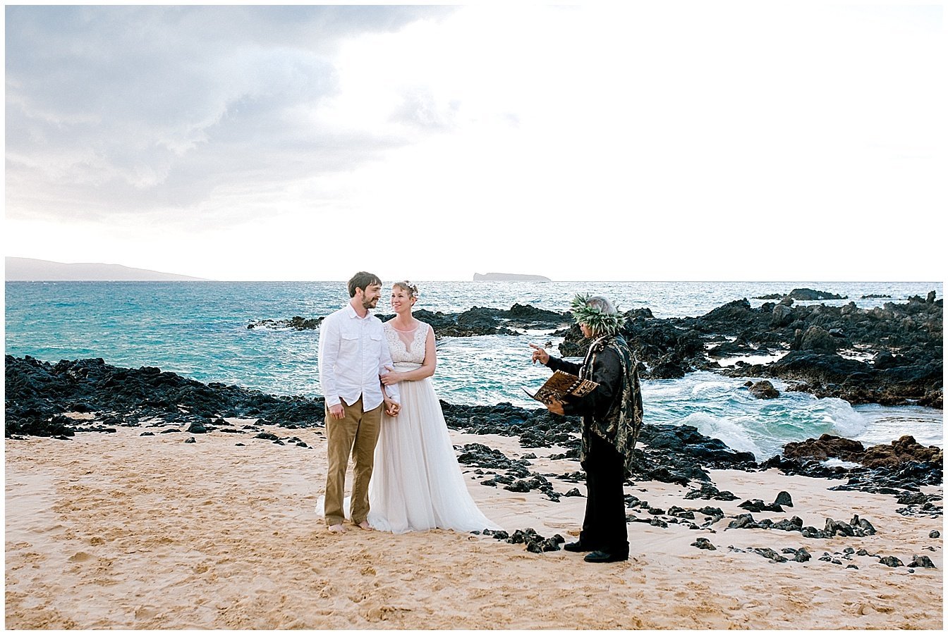mauielopementphotographer-makenacoveelopement_0134.jpg
