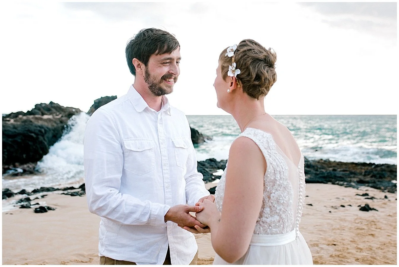 mauielopementphotographer-makenacoveelopement_0147.jpg