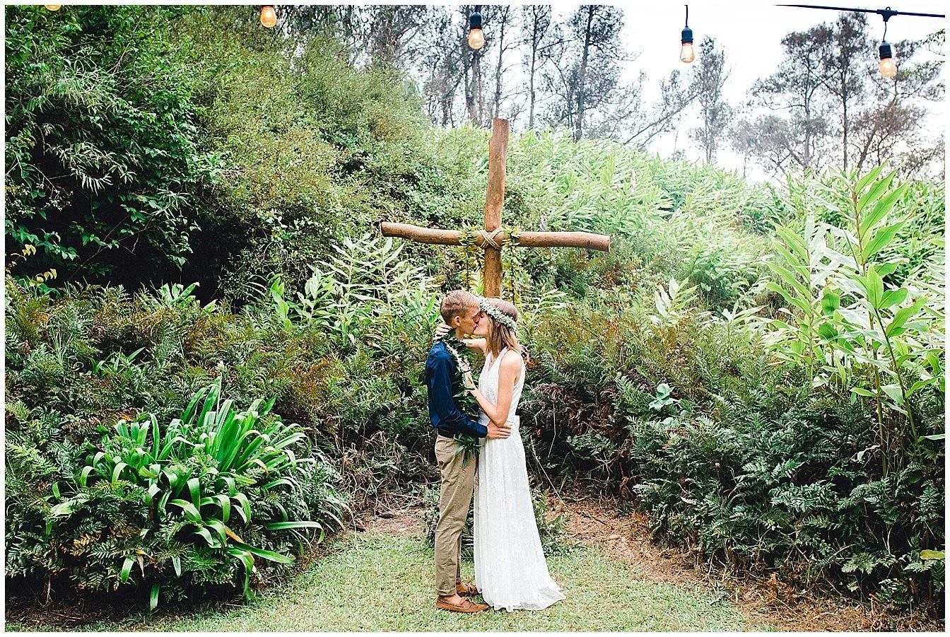 First kiss as husband and wife