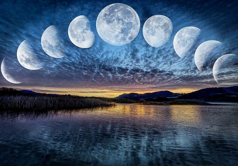 THE MOON IN BIRTH