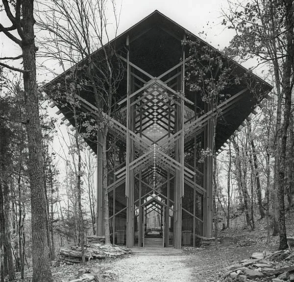 Early Picture of Thorncrown Chapel