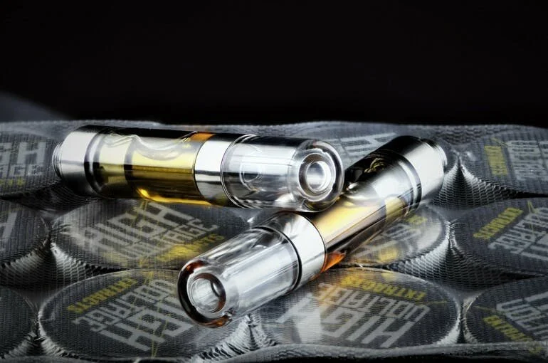 High Voltage Vape Kit