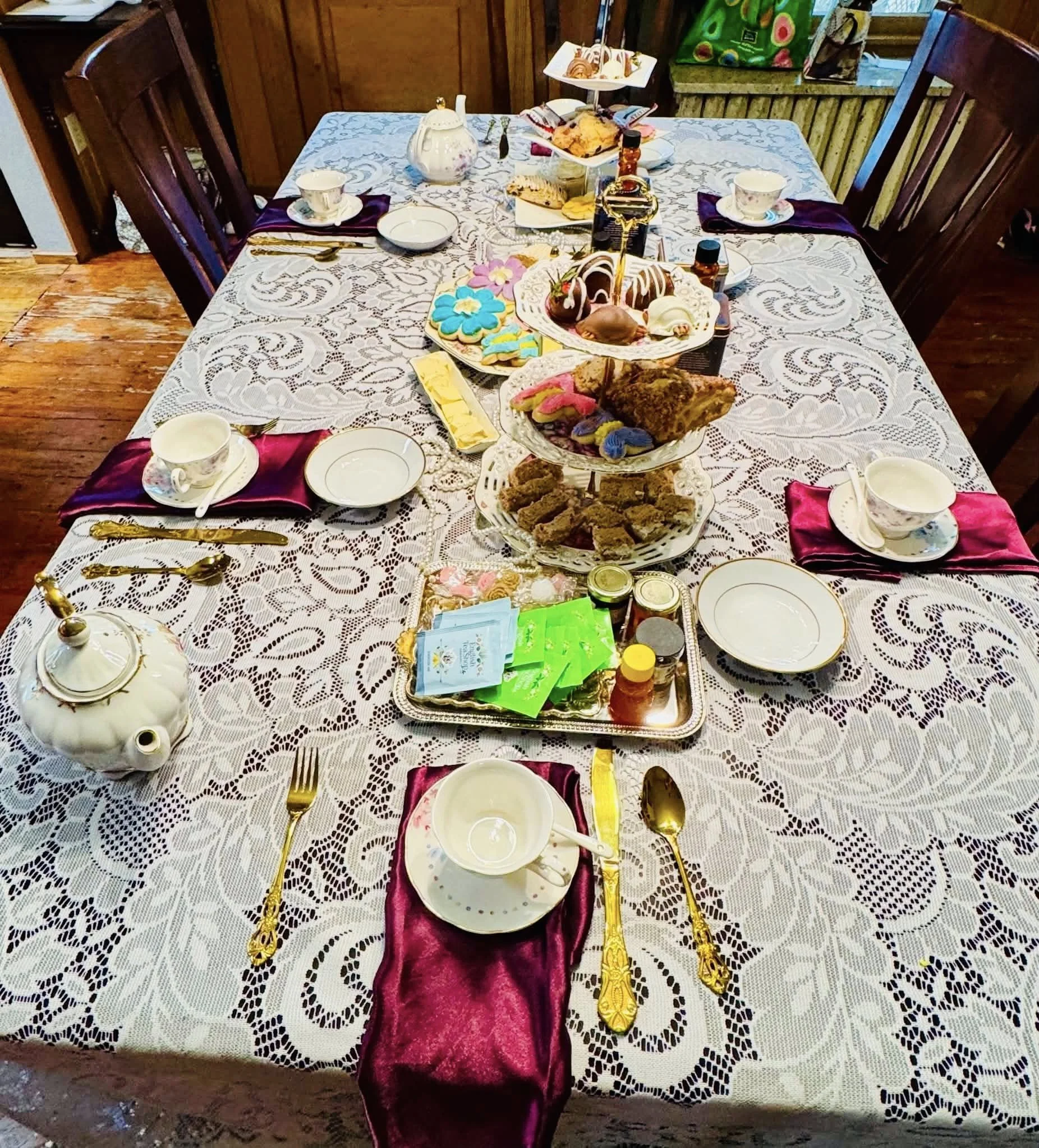 Private Mother's Day Tea in Vermilion Ohio at the Captains House VRBO. 