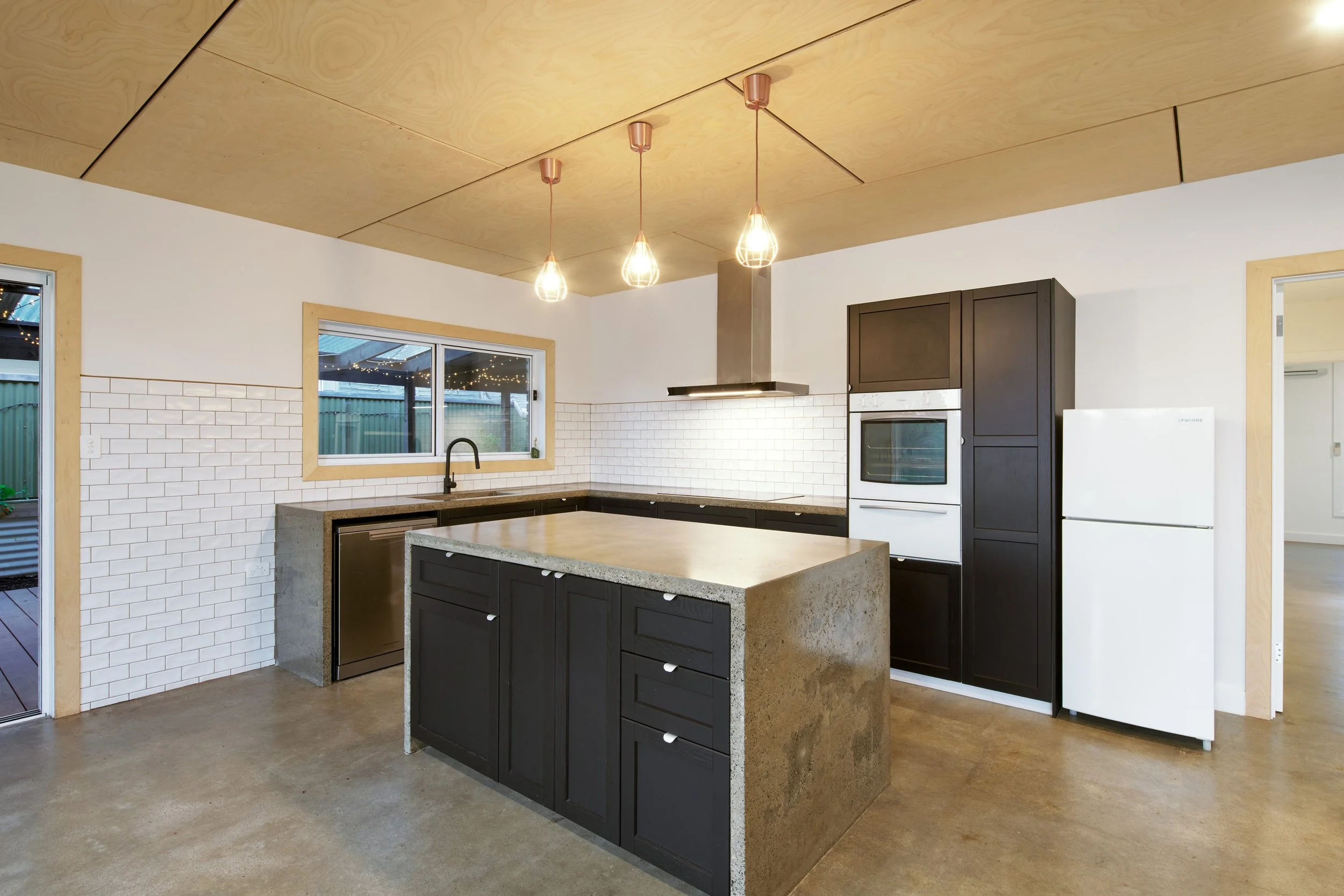 1_3_Inverloch_Road_022 (1).jpg