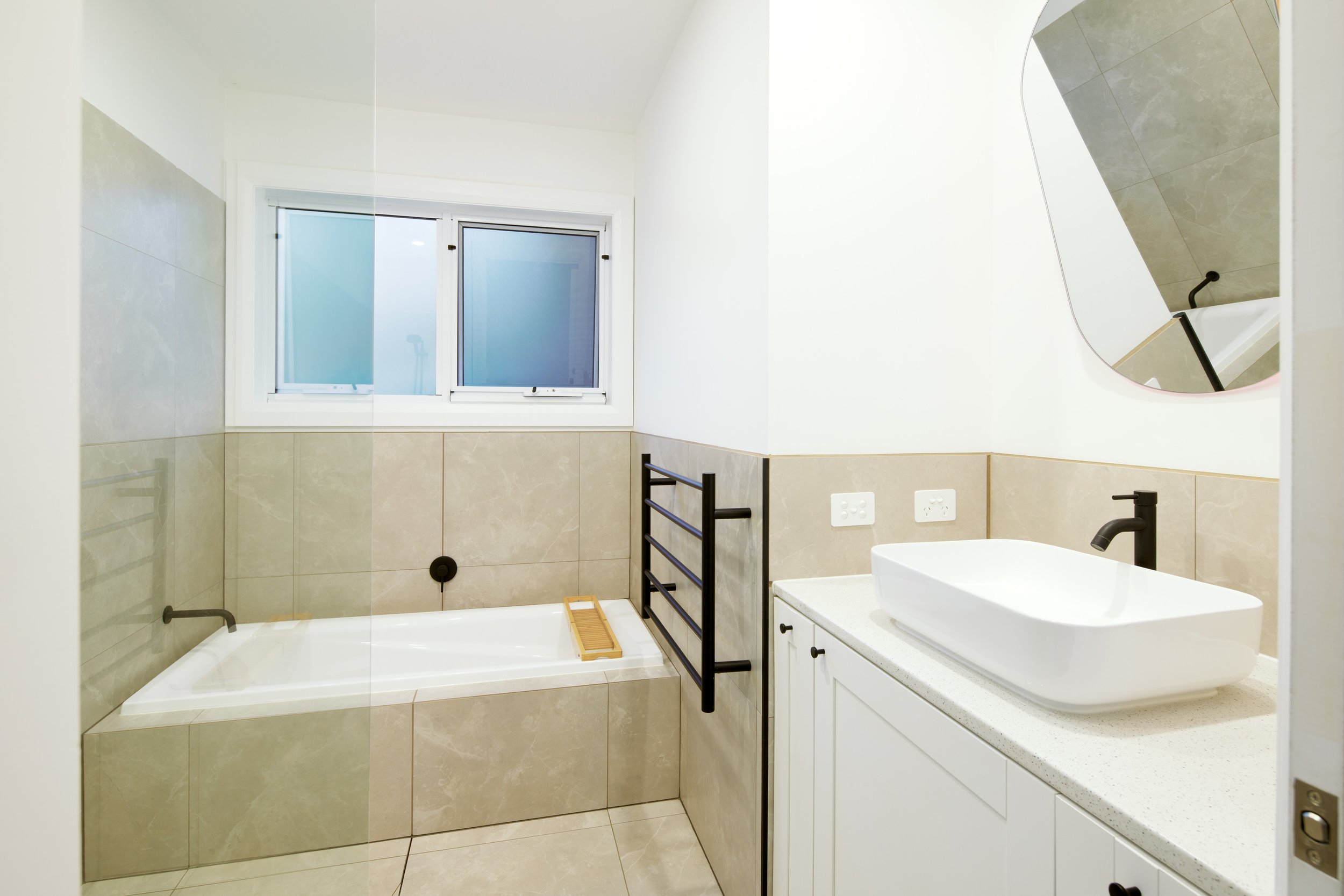 1_3_Inverloch_Road_036 (1).jpg