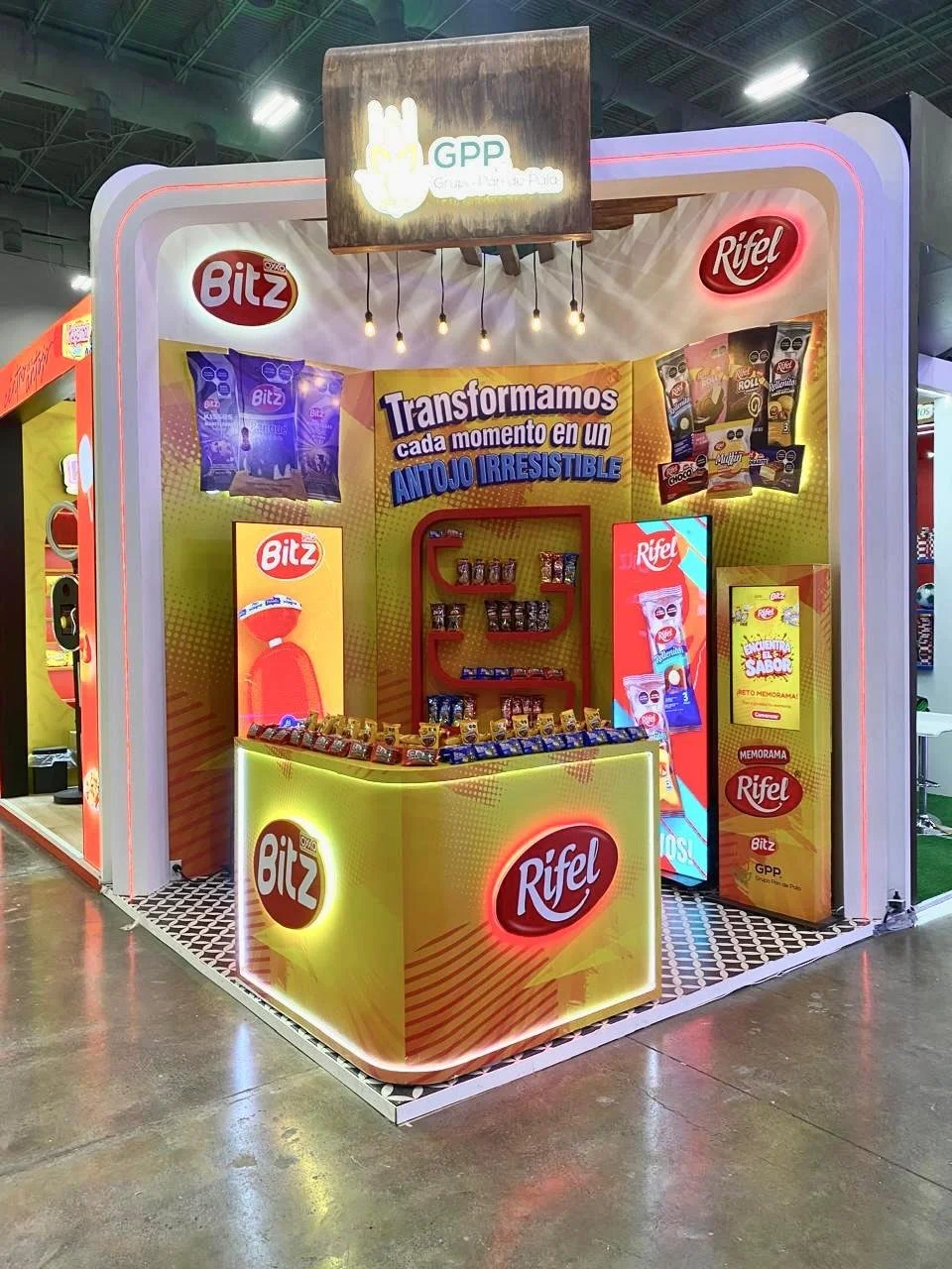 Rifel participa en la Expo SOMOS UNO, SOMOS OXXO 2026