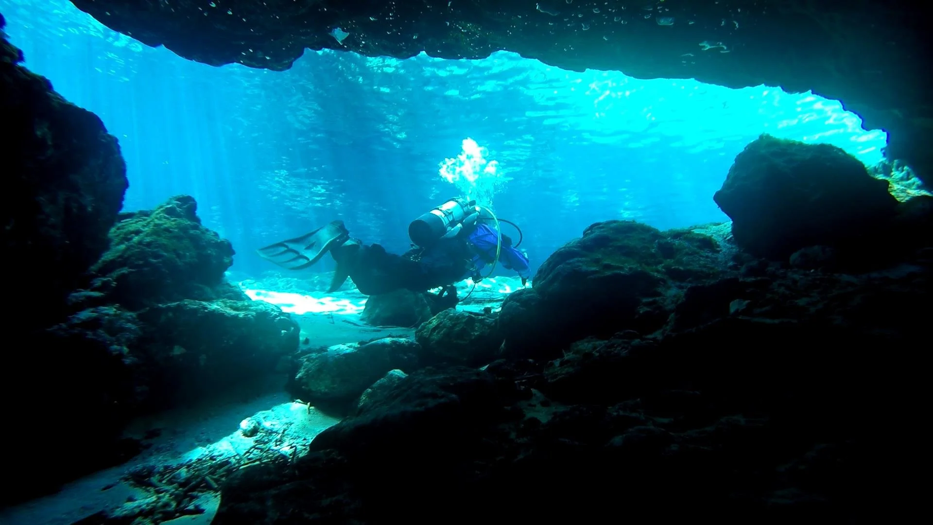 GOPR0719.MP4_snapshot_00.41_[2021.04.13_19.06.00].jpg