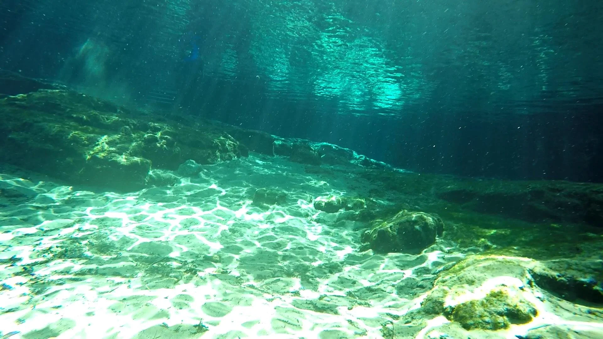 GOPR0719.MP4_snapshot_02.52_[2021.04.13_19.16.54].jpg
