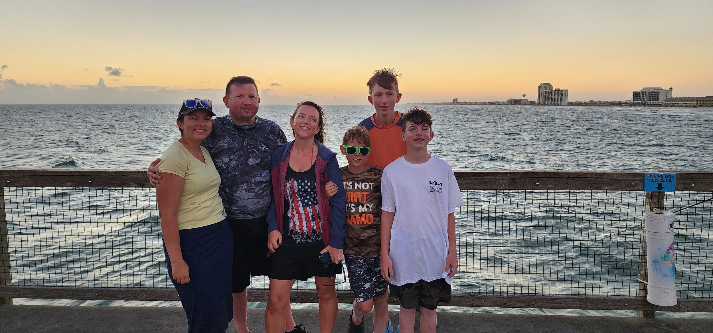 Now & then we run into or meet up with friends as we travel. Meet the Byrd family from TN.  Pensacola Beach, FL 2024
