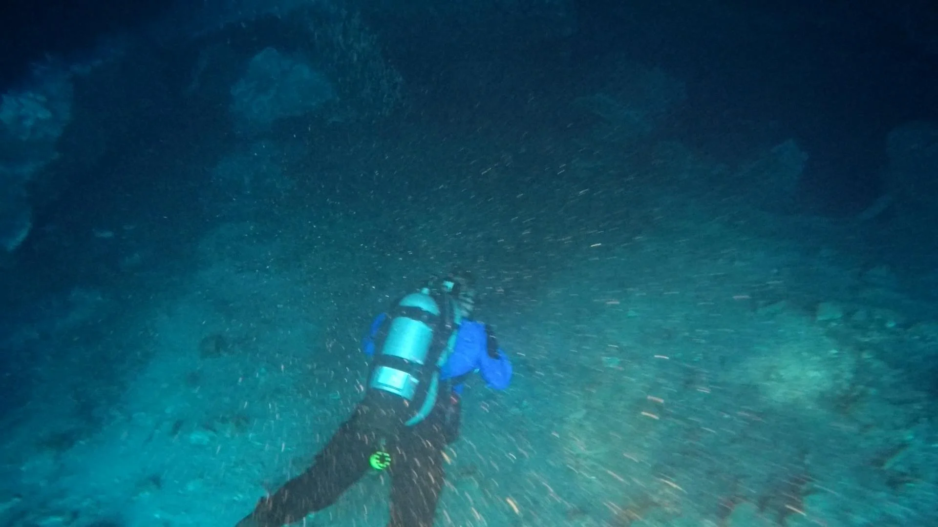 GOPR0722.MP4_snapshot_02.45_[2021.04.14_20.20.58].jpg