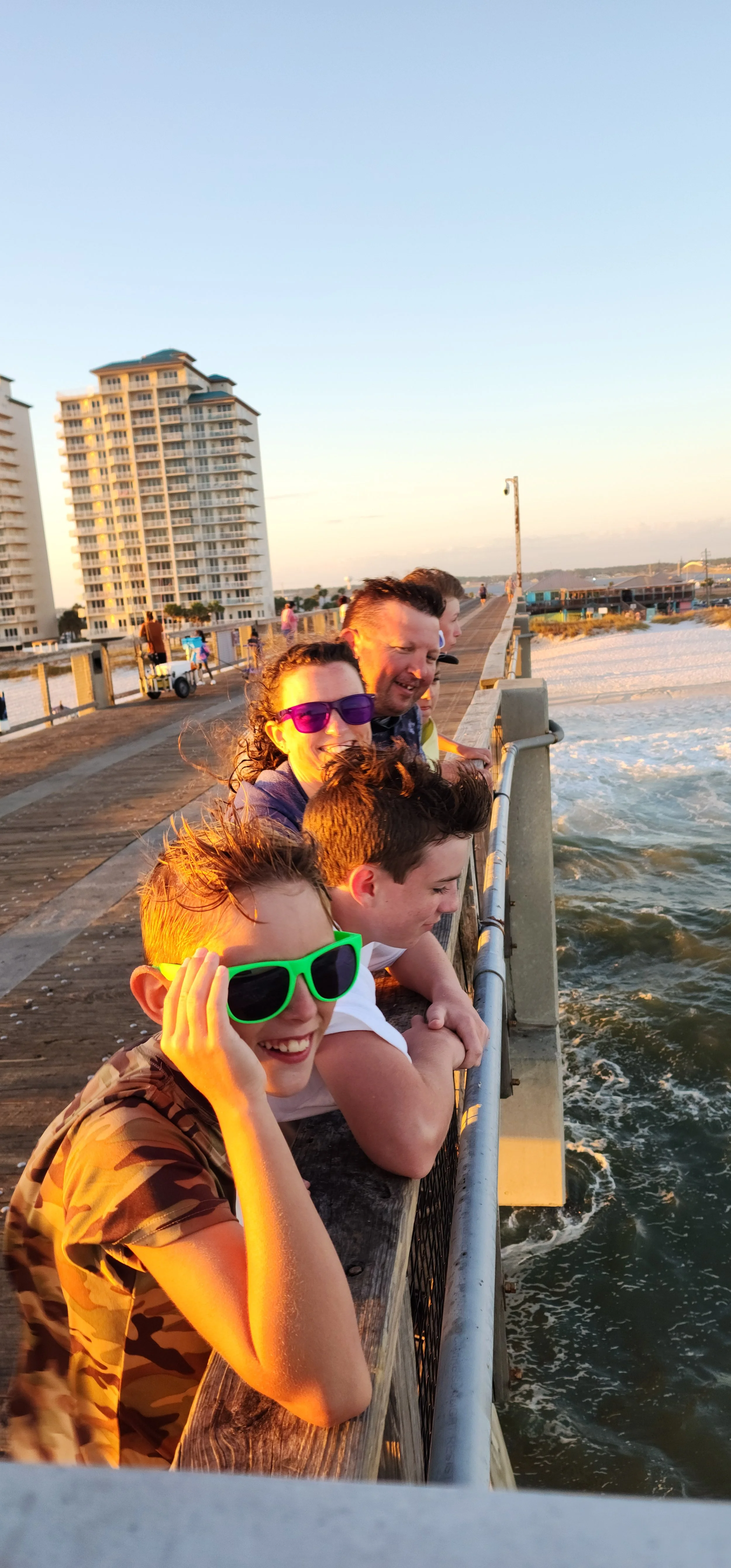 Now & then we run into or meet up with friends as we travel. Meet the Byrd family from TN.  Pensacola Beach, FL 2024