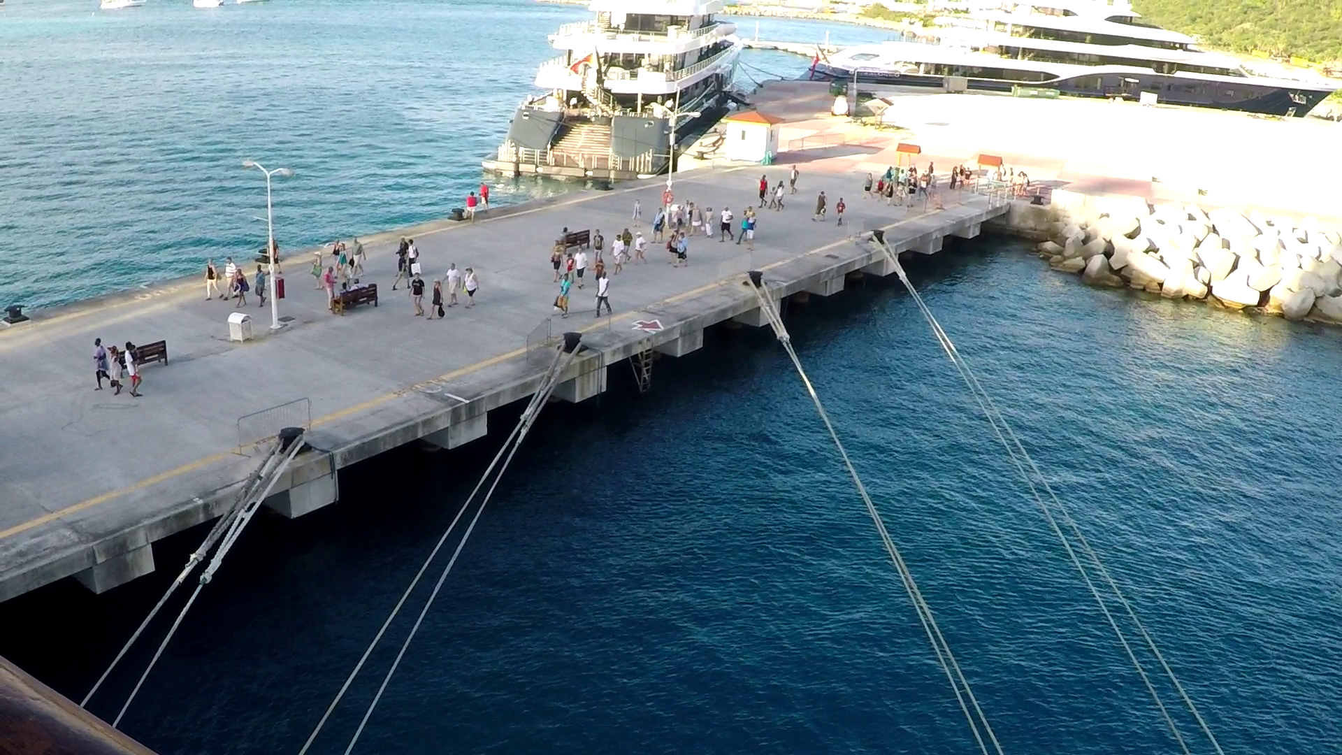 ShipDocking005.png