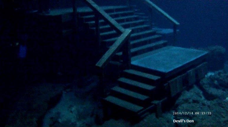 DevilsDen011.jpg