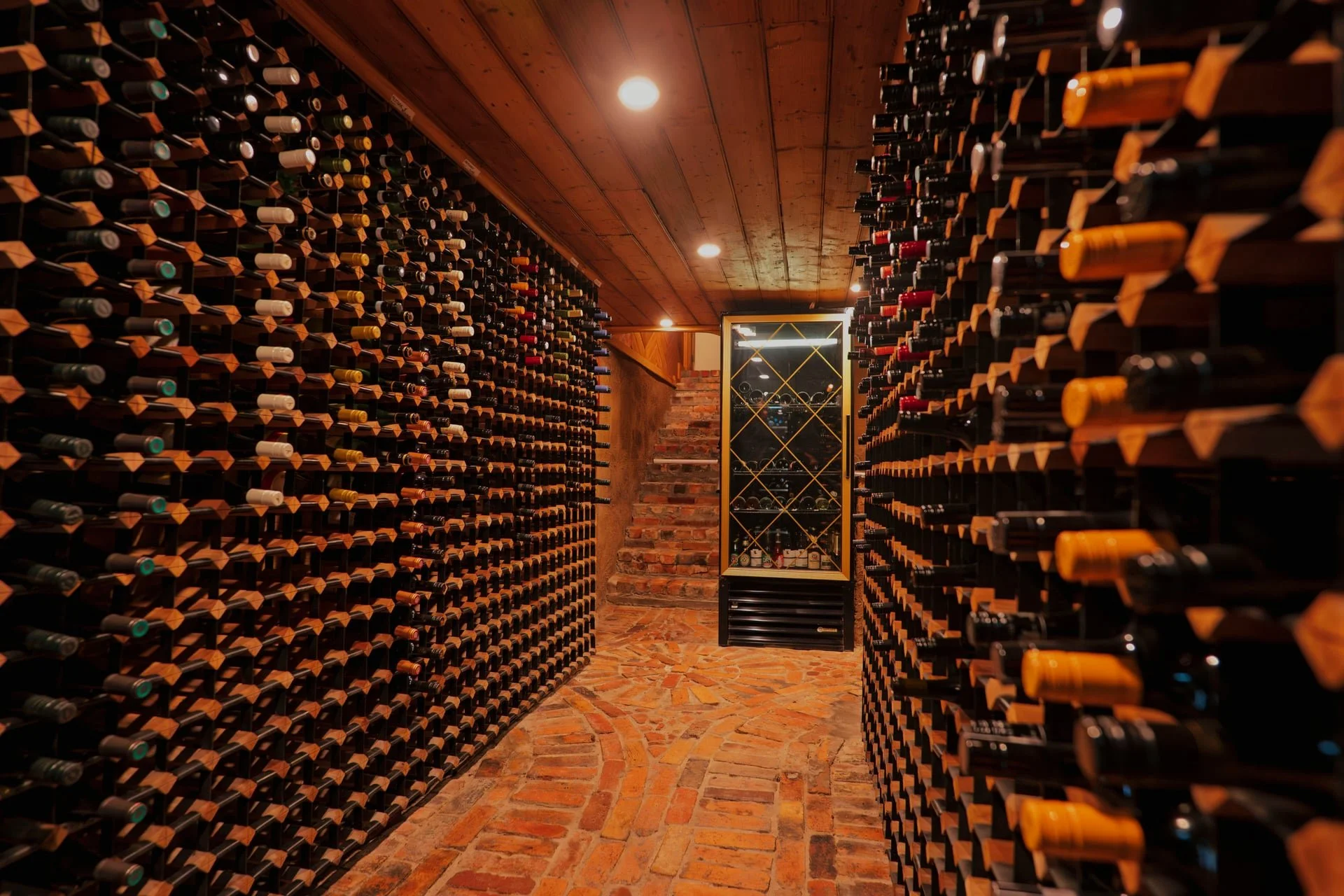 FranklinManor-WineCellar-05.jpg