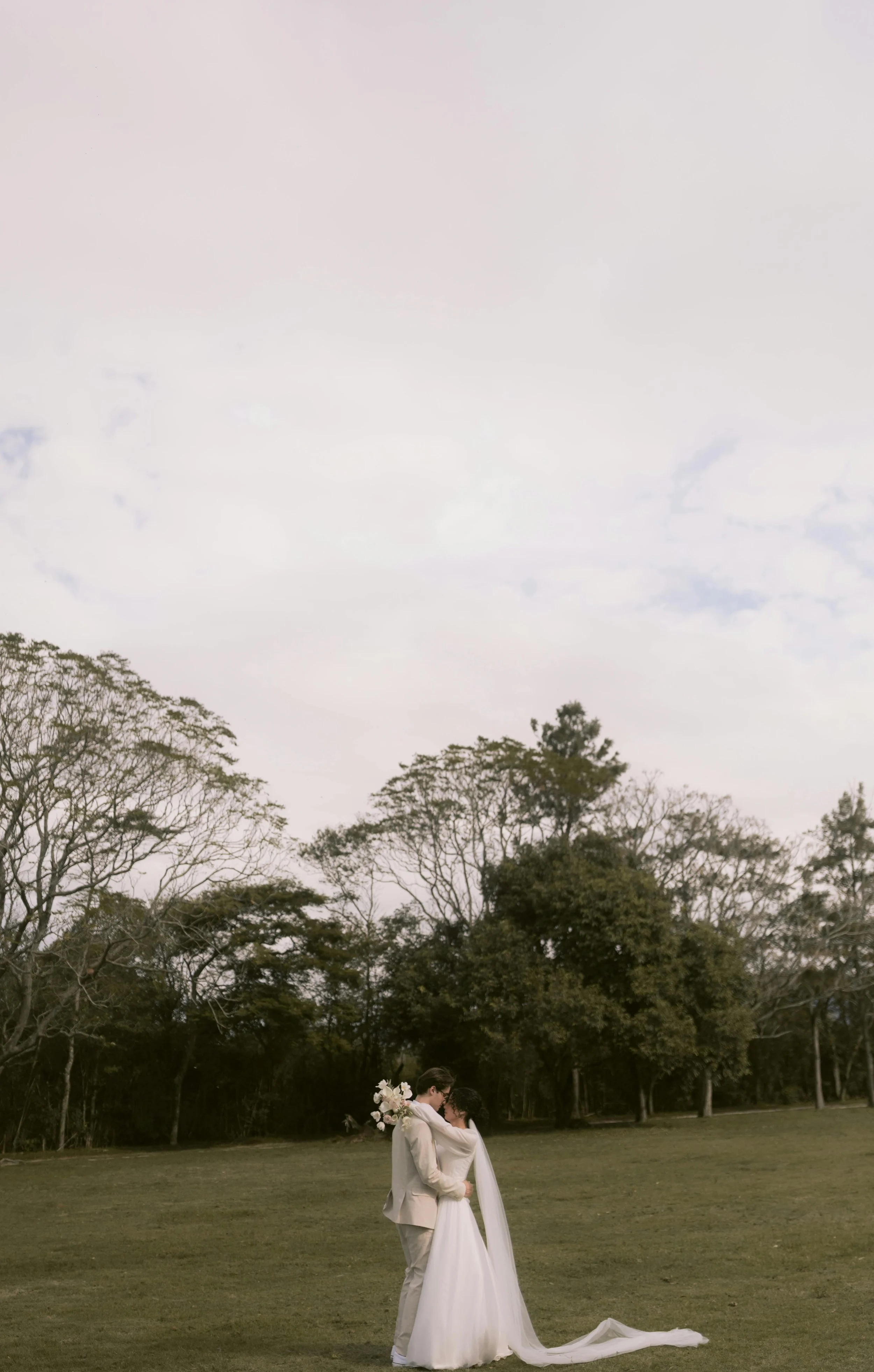 Bride Park Editorial Luxury Nature Photoghraphy