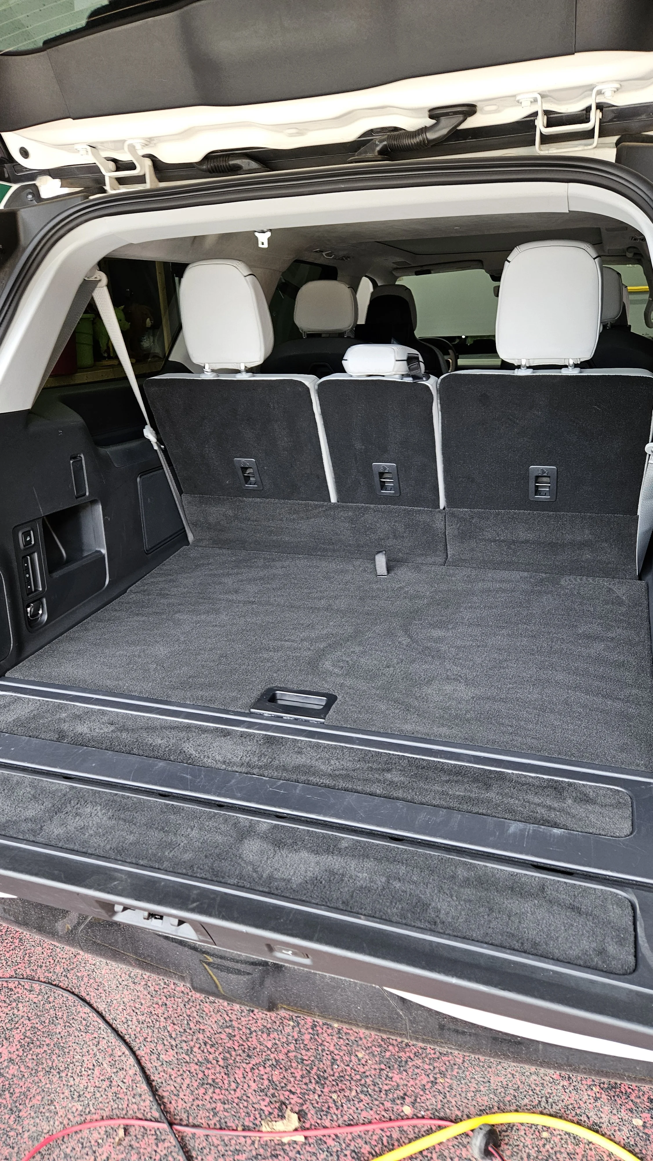 Lincoln Navigator Interior Detail in Lonsdale MN Tattersall Detailing