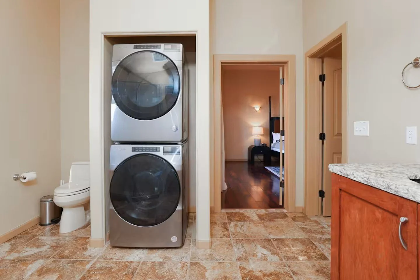 Casita bathroom 2.jpg