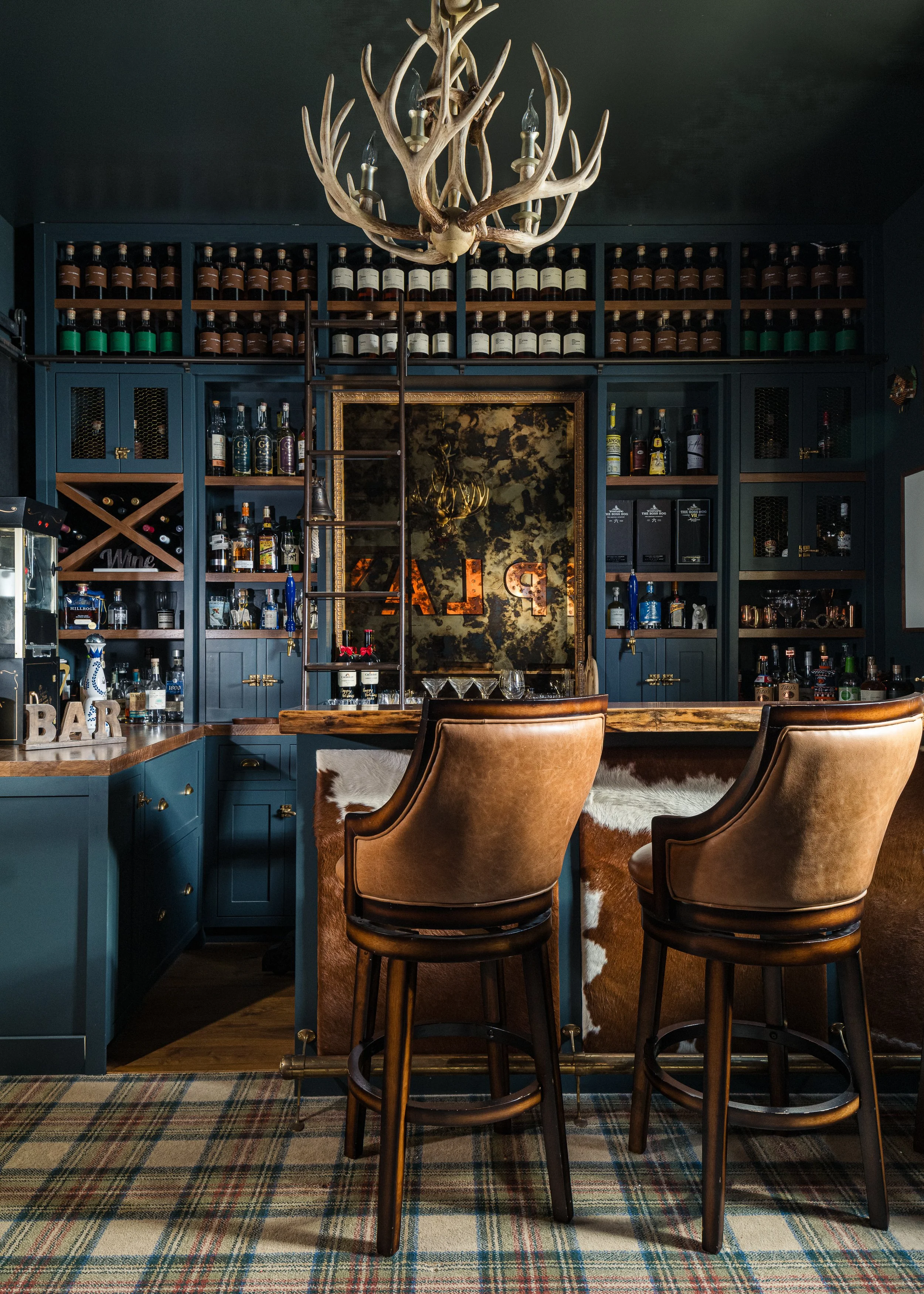 L1110967-Westbrook_Bar_v01.jpg
